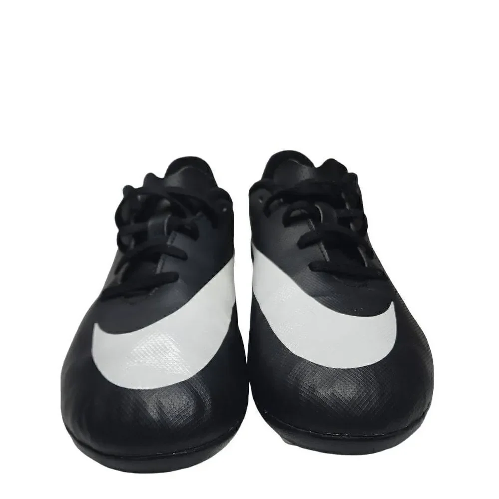 Nike Jr‎ Kid's Black And White Bravata FG Soccer Cleats Athletic Shoes Size 5Y